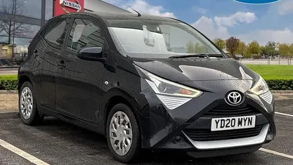 Black Used 2020 Toyota Aygo X-play Hatchback | £8,990 (Fair price)