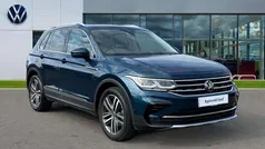 Nightshade blue Used 2022 VW Tiguan Elegance SUV | £24,747 (Fair price)