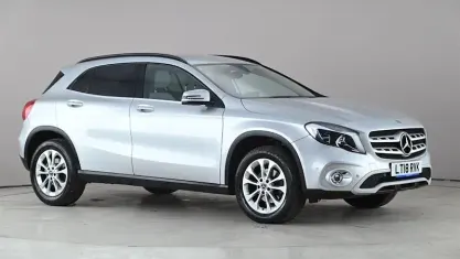 Usado Mercedes GLA200 Executive 156 HP (114 kW) 2018 SUV