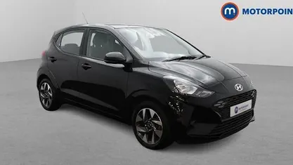 Used Hyundai i10 Advanced 63 HP (46 kW) 2025 Black Hatchback