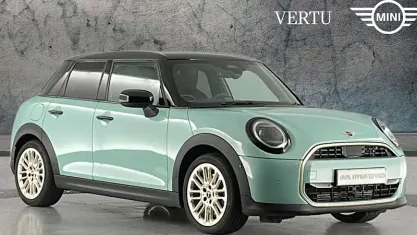 Used Mini Cooper Exclusive 114 kW (156 HP) 2026 Hatchback