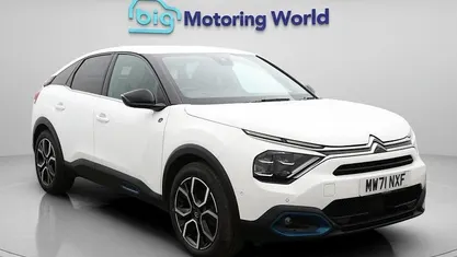 Used Citroën e-C4 Shine 100 kW (136 HP) 2023 Hatchback