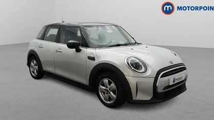 Used Mini Cooper Classic 136 HP (100 kW) 2022 Hatchback
