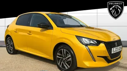 Used Peugeot 208 Allure+ 102 HP (75 kW) 2023 Yellow Hatchback