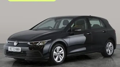 Used VW Golf VIII Life 150 HP (110 kW) 2024 Hatchback