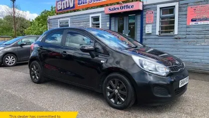 Usado Kia Rio 86 HP (63 kW) 2014 Citadino