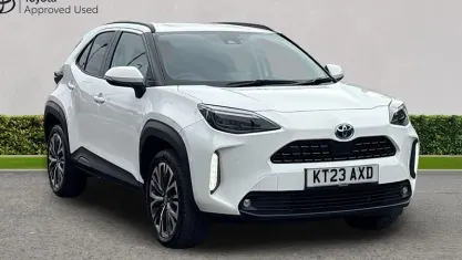 Używany Toyota Yaris Hybrid 116 KM (85 kW) 2025 Kombi