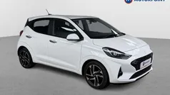 Used 2025 Hyundai i10 Premium Hatchback | £15,449 (Fair price)