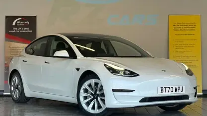 Used Tesla Model 3 Standard Range 180 kW (245 HP) 2020 White Sedan