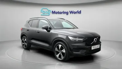 Used Volvo XC40 Plus 211 HP (155 kW) 2021 Black SUV
