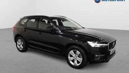 Used Volvo XC60 Momentum 250 HP (183 kW) 2021 SUV