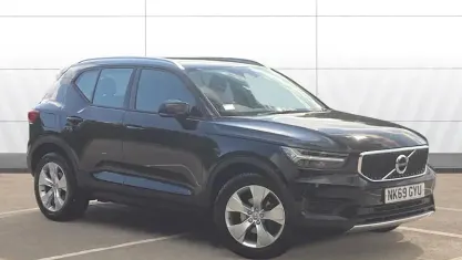Used Volvo XC40 Momentum 163 HP (119 kW) 2019 Black SUV