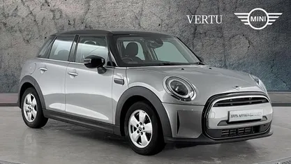 Used Mini Cooper Classic 136 HP (100 kW) 2022 Silver Hatchback