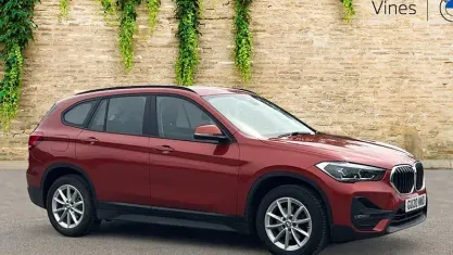 Used BMW X1 Comfort Edition 140 HP (102 kW) 2020 Orange SUV