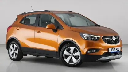 Used Vauxhall Mokka Design Edition 140 HP (102 kW) 2019 Orange SUV