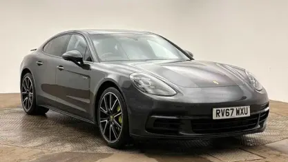 Used Porsche Panamera 462 HP (339 kW) 2020 Hatchback