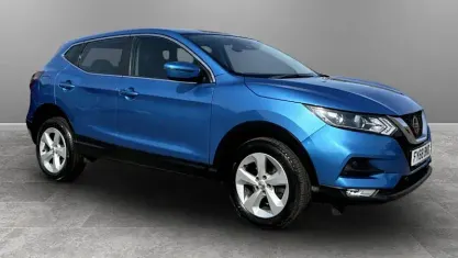 Used Nissan Qashqai Acenta Premium 116 HP (85 kW) 2018 Blue SUV