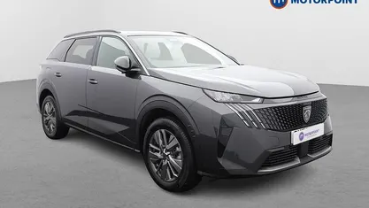 Used Peugeot 5008 Allure 145 HP (106 kW) 2025 Grey SUV