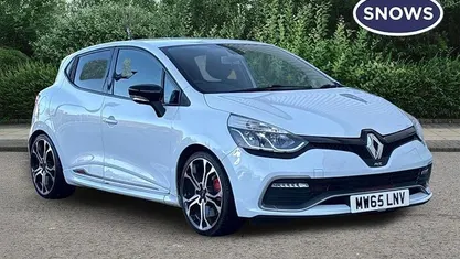 Used Renault Clio IV Trophy 220 HP (161 kW) 2015 Hatchback