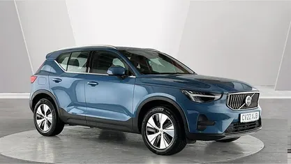 Used Volvo XC40 Core 211 HP (155 kW) 2022 SUV
