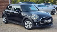Used 2018 Mini Cooper Hatch Hatchback | £9,999 (Good price)