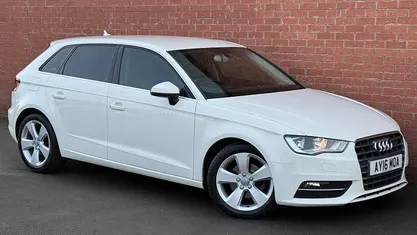 Used Audi A3 Sportback Sport 110 HP (80 kW) 2015 Hatchback