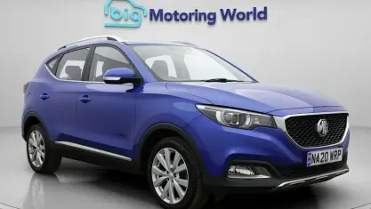 Käytetty MG ZS Excite 111 HP (81 kW) 2020 Sininen Katumaasturi