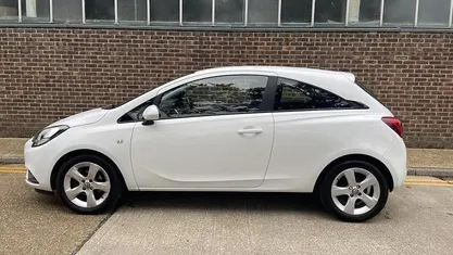 Used 2017 Vauxhall Corsa Hatchback | £3,995 (Fair price)