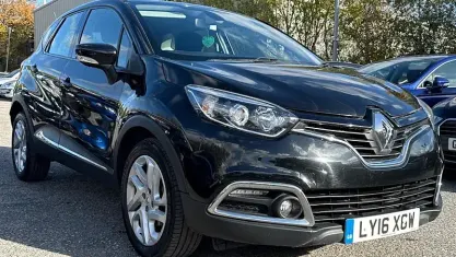 Used Renault Captur Dynamique 90 HP (66 kW) 2016 SUV