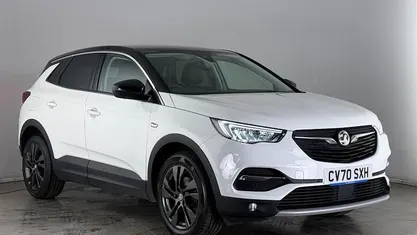 Used Vauxhall Grandland X SRi 131 HP (96 kW) 2020 SUV