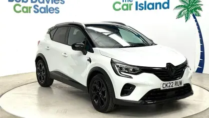 Used Renault Captur Rive Gauche 91 HP (66 kW) 2022 White SUV