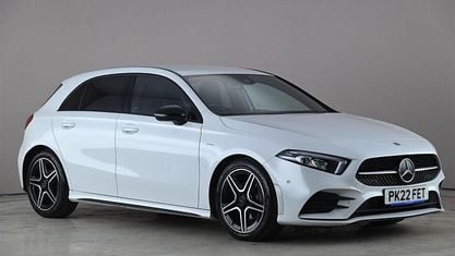 Second-hand Mercedes A180 Executive 136 CP (100 kW) 2022 Alb Hatchback