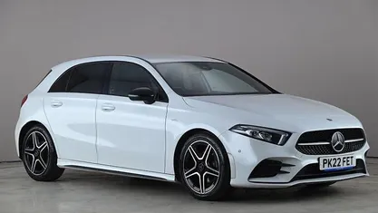 Begagnad Mercedes A180 Executive 136 HK (100 kW) 2022 Vit Halvkombi