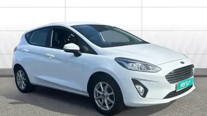 Used Ford Fiesta Zetec 86 HP (63 kW) 2019 White Hatchback