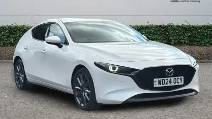 Used Mazda 3 Takumi-Line 122 HP (89 kW) 2023 White Hatchback