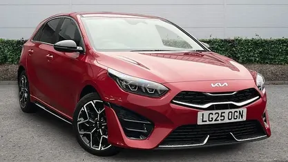 Red Used 2024 Kia Ceed GT-Line Hatchback | £19,231 (Fair price)