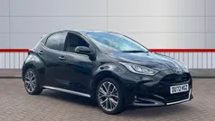 Black Used 2022 Toyota Yaris Hybrid Hatchback | £17,963 (Fair price)
