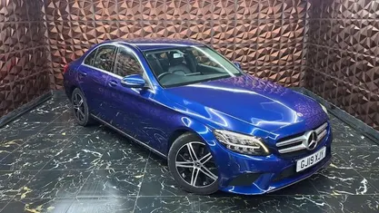 Used Mercedes C200 184 HP (135 kW) 2019 Blue Sedan