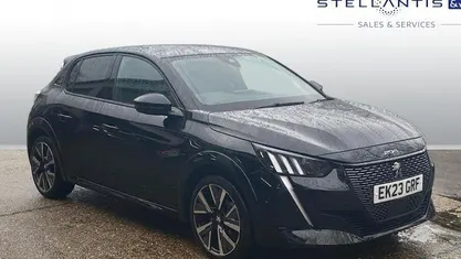 Used Peugeot 208 Premium 131 HP (96 kW) 2022 Black Hatchback