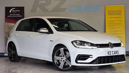 Begagnad VW Golf VII R 310 HK (228 kW) 2018 Vit Halvkombi