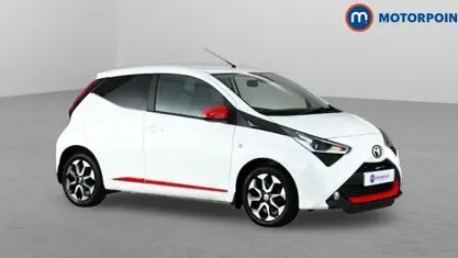 Usado Toyota Aygo Trend 72 CV (52 kW) 2021 Blanco Utilitario