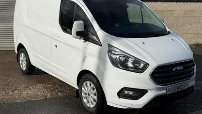 Used 2023 Ford Transit Custom Limited Van | £18,534 (Fair price)
