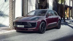Copper ruby metallic Used 2024 Porsche Macan GTS SUV | £79,950 (Fair price)
