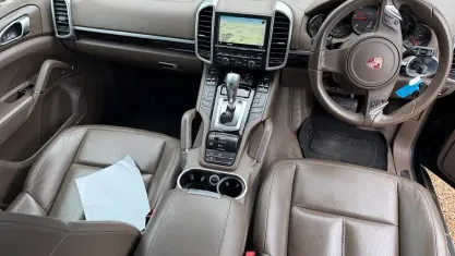Used Porsche Cayenne Platinum Edition 245 HP (180 kW) 2014 Black SUV