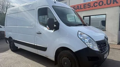 Second-hand Renault Master Komfort 131 CP (96 kW) 2018 Alb Van