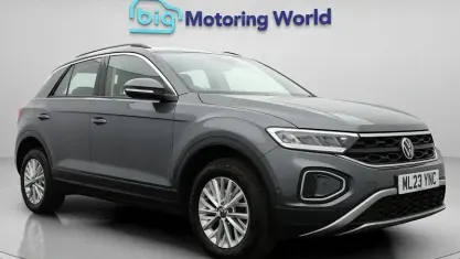 Używany VW T-Roc S 150 KM (110 kW) 2023 Szary SUV