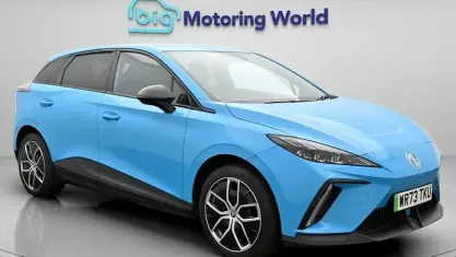 Usado MG MG4 EV Trophy 150 kW (204 CV) 2025 Utilitario