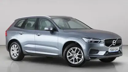Used Volvo XC60 Momentum 190 HP (139 kW) 2019 Grey SUV