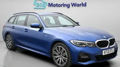 Usado BMW 330e M Sport 292 HP (214 kW) 2021 Azul Carrinha