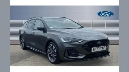 Used Ford Focus ST-Line X 125 HP (91 kW) 2023 Grey Estate